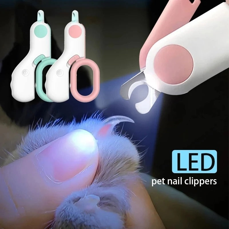 Dog Nail Clipper with Integrated Light – dog product view 1