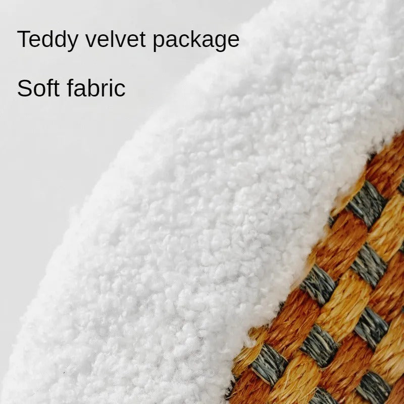 Sculpted Cat Scratcher Bed – cat product view 3